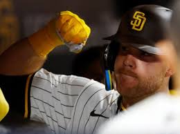 Rookie Lee finally makes contact, Mets beat Marlins in 12th