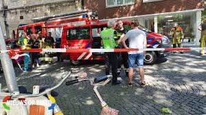 Daarmee vertrekt de chemiereus 120 jaar na de oprichting uit mijnstad heerlen. Meerdere Voertuigen Verwoest Door Brand In Parkeergarage Plein 1992 Maastricht Nieuws Op Beeld