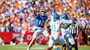 Favored Florida uses strong ground game to beat Ole Miss — ESPN