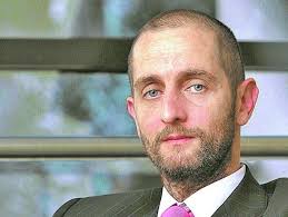 EL ESTE NOUL IOHANNIS DE STÂNGA!