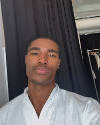 Always so surprised when y'all unfollow me when I've been nothing but sexy  and hilarious for you 😵‍💫😵‍💫