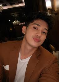 Happy Holidays, Padaba! ❤️