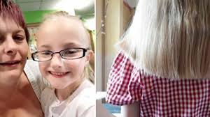 Bussikuski letitti yksinäisen tytön hiukset joka päivä ennen koulua