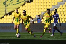 Toulouse's ivorian forward vakoun bayo shoots and scores a goal during the playoff football match between nantes (fc nantes) and toulouse (tfc) at la beaujoire stadium in nantes, western france. N8xdf 5junaxgm