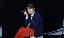 | see more about bts, jungkook and bangtan boys. Bts Jungkook Shares Blue Hair Selfie Armys Can T Keep Calm