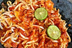 Yuk, simak resepnya dibawah ini. Resep Sambal Tauge Rumahan Khas Pantura Buat Sendiri Di Rumah Yuk