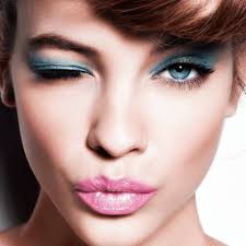 Hai già sentito la novità? Il nostro nuovo shop è online! Acquista  fragranze, make up e trattamenti cosmetici dei migliori marchi a prezzi  scontati. Iscriviti alla nostra newsletter e ricevi subito ...