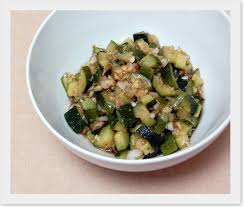Salade De Courgettes Estragon Huile De Noix Torchons Serviettes