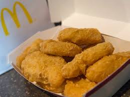 But, i wanted to put a hot spin on my copycat nuggets recipe, because i am this recipe for copycat chicken nuggets simply contains chicken breast ground in the food processed with no weird additives, fillers or preservatives! Mcdonalds Worker Put Extra Mcnugget In Boxes For 2 And A Half Years Insider