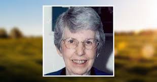 Ruth Rasmussen's Instagram, Twitter & Facebook