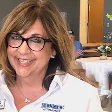 Barbara Rutledge's Instagram, Twitter & Facebook