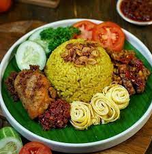 Resep Nasi Kuning Wangi Gurih Dan Pulen Recipe Resep Makan Siang Sehat Makanan Resep Nasi