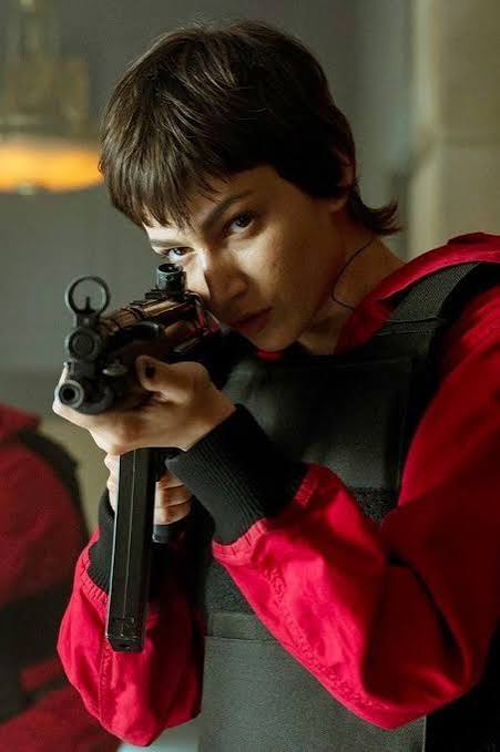 Money Heist Part 5: Here's what the action-packed trailer reveals about the  final season | Vogue India