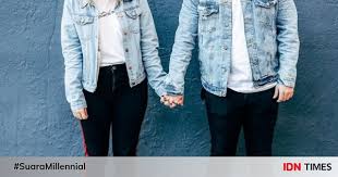 5 Cara Mewarnai Jeans Lama Modalnya Gak Sampai Rp50 Ribu