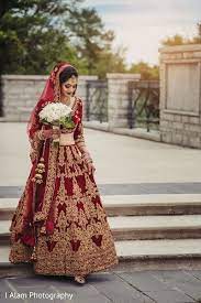 Ravishing Indian Bride Wedding Ceremony Style Indianweddingdresses Indian Bridal Dress Indian Bridal Wear Indian Bridal Outfits