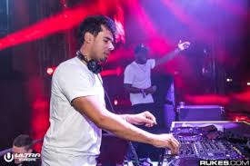 The stars must've been aligned just right when nick van de wall he started playing piano when he was only five. Afrojack Archives Gde