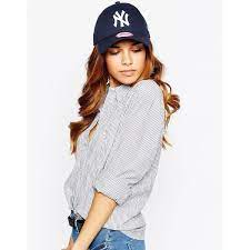 New Era 9forty Ny Navy Cap 475 Czk Liked On Polyvore Featuring Accessories Hats Navy Snap Back Hats Cap H Navy Cap Navy Blue Outfit Baseball Cap Outfit