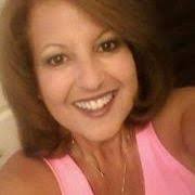 Lynn Minard's Instagram, Twitter & Facebook