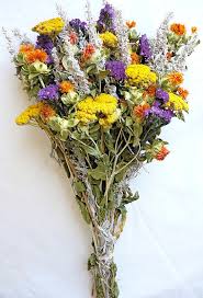 It is a family owned business, and was first established in 1983. Dried Flower Bouquet Bunch