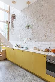 Alternatively, for those who don't like bright colors, the total white kitchen, with. Fiep Studio Scott Locaties Voor Fotoshoots Kitchen Color Trends Kitchen Design Interior Design Kitchen