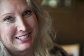 Carissa Carpenter's Instagram, Twitter & Facebook