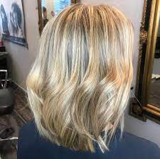Due to the fact that it highlights the solid component in the center. Ania Rybka Salon