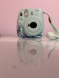 It Felt A Little Plain Camera Painting Camera Art Camera Drawing Art
