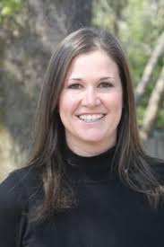 Get to Know Tara Woolsey: Life sweet for baker who made hobby into business 