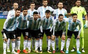 ميسي يعادل إنجاز ماسكيرانو مع منتخب الأرجنتين. X9lk22ulcb Agm