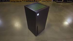 Juni 2021 um 20:42 uhr in news / xbox series x. Xbox Series X Microsoft Verlost Kuhlschrank Im Konsolen Design