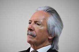 Sala rechaza recusación de Jose Rubén Zamora contra magistrado Horacio  Enríquez