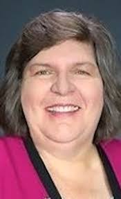 Serena Hoover's Instagram, Twitter & Facebook