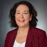 Eliza Bowles's Instagram, Twitter & Facebook