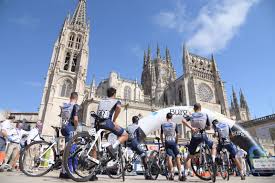 Unicumde ronde van spanje begint in 2021 in burgos. Burgos Releva A Irun Para La Salida De La Vuelta A Espana 2021