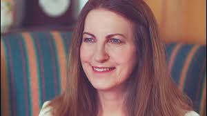 When she was a child, people thought lorna was 'retarded' because she did not seem to be focusing on the world. How Lorna Byrne S Angels In My Hair Changed My Life Youtube
