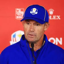 Ross Redman's Instagram, Twitter & Facebook