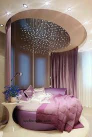 Acik Mor Renk Yuvarlak Yatak Modeli Kadinca Fikir Renkler Yatak Mor