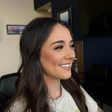 Kiana Gamble's Instagram, Twitter & Facebook