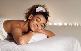 African american spa photos and images. Massage African American Girl Relaxing In Spa Fpa9em2 Jpg The Follicle Spa