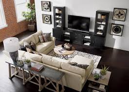 For onsite meetings, weddings and special events, you'll find the perfect venue within more than 15,000 square feet of space complemented by creative event planning and catering teams to ensure a signature. Media Modern Wohnzimmer Milwaukee Von Joe Schaub Design Consultant Ethan Allen Inc