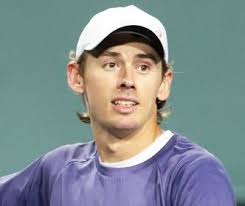 Tommy Paul surges past Roberto Carballes Baena 7-6(0), 6-2, 6-0. #AO2025