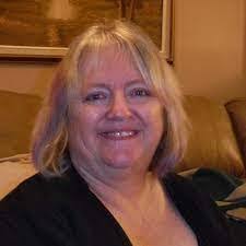 Linda Lefave's Instagram, Twitter & Facebook