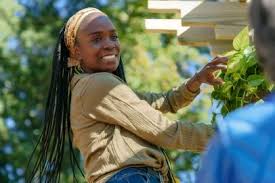 Meet "Homegrown" Star Jamila Norman and Find Out How She Became an Organic  Gardener