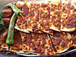 (etli ekmek normalde ince ve uzun açılır ama siz dilediğiniz gibi şekil verebilirsiniz). Etli Ekmek Sivas Food Turkish Recipes Cooking