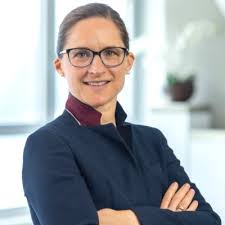 As I prepare to take the next step in my career, I want to express my  heartfelt gratitude to everyone at Les Roches and Sommet Education.