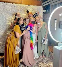 Photo Booth Rentals | 360 Photo Booth | Mirror Booth | Lancaster