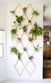 Whether you want inspiration for planning indoor plant or are building designer indoor plant from scratch, houzz has 6,568 pictures from the best designers, decorators, and architects in the country, including santa i contracting corp and think design and build inc. 16 Diy Indoor Plant Wall Projects Anyone Can Do Living Wall Ideas For Home Balcony Garden Web