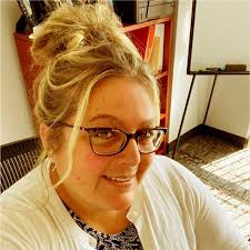 Denise Markiewicz's Instagram, Twitter & Facebook