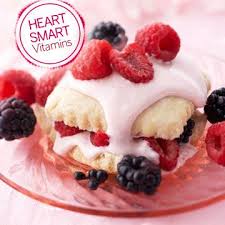 Piled High Shortcake Low Calorie Desserts Low Calorie Recipes Dessert Low Cholesterol Recipes