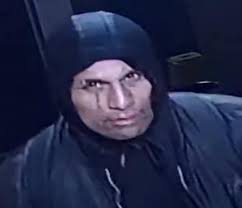 I don't know if anyone here is local but this is a meeting only  transaction. Cullman AL. 4s gorgon with spare things that break.